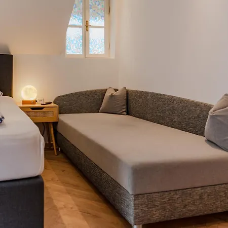 Апартаменти Stadt-chalet *