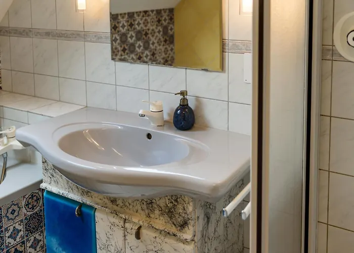 Stadt-chalet 公寓 *